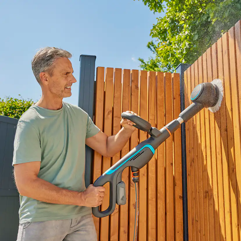 Tvättborste Gardena Batteridriven AquaBrush Compact exkl. batteri