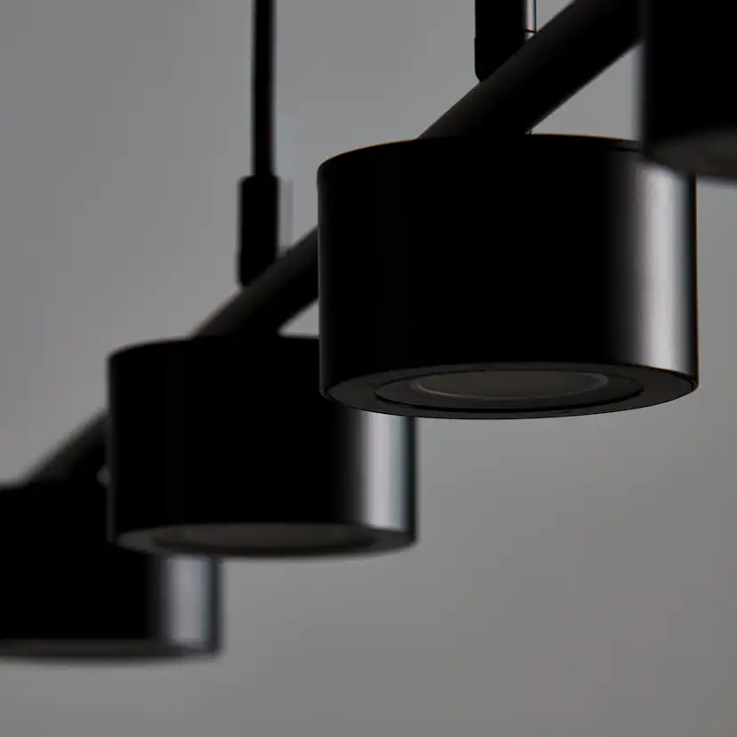 Taklampa Nordlux Clyde Svart 4L Pendel med LED