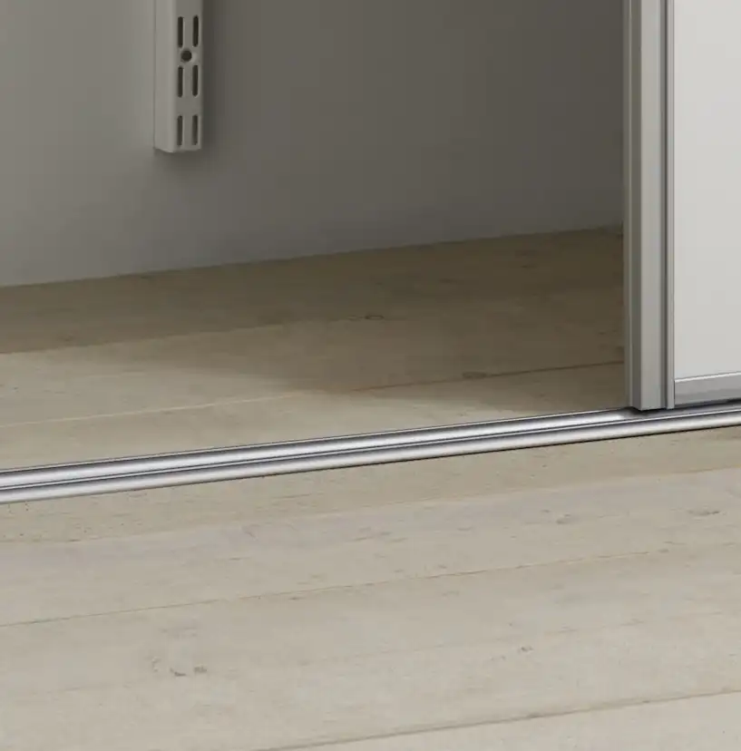 Garderob Elfa Skjutdörr Original Komplett Set med Förvaring 2st Dörrar 1240mm