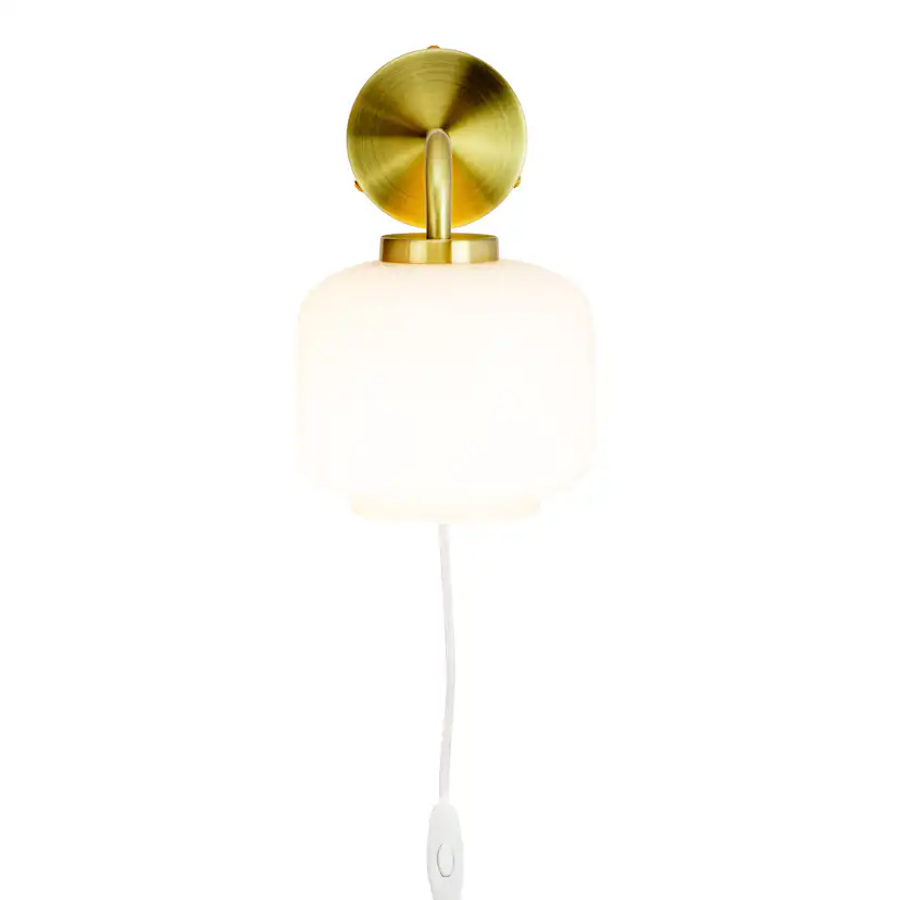 Vägglampa Dyberg Larsen Arp D15