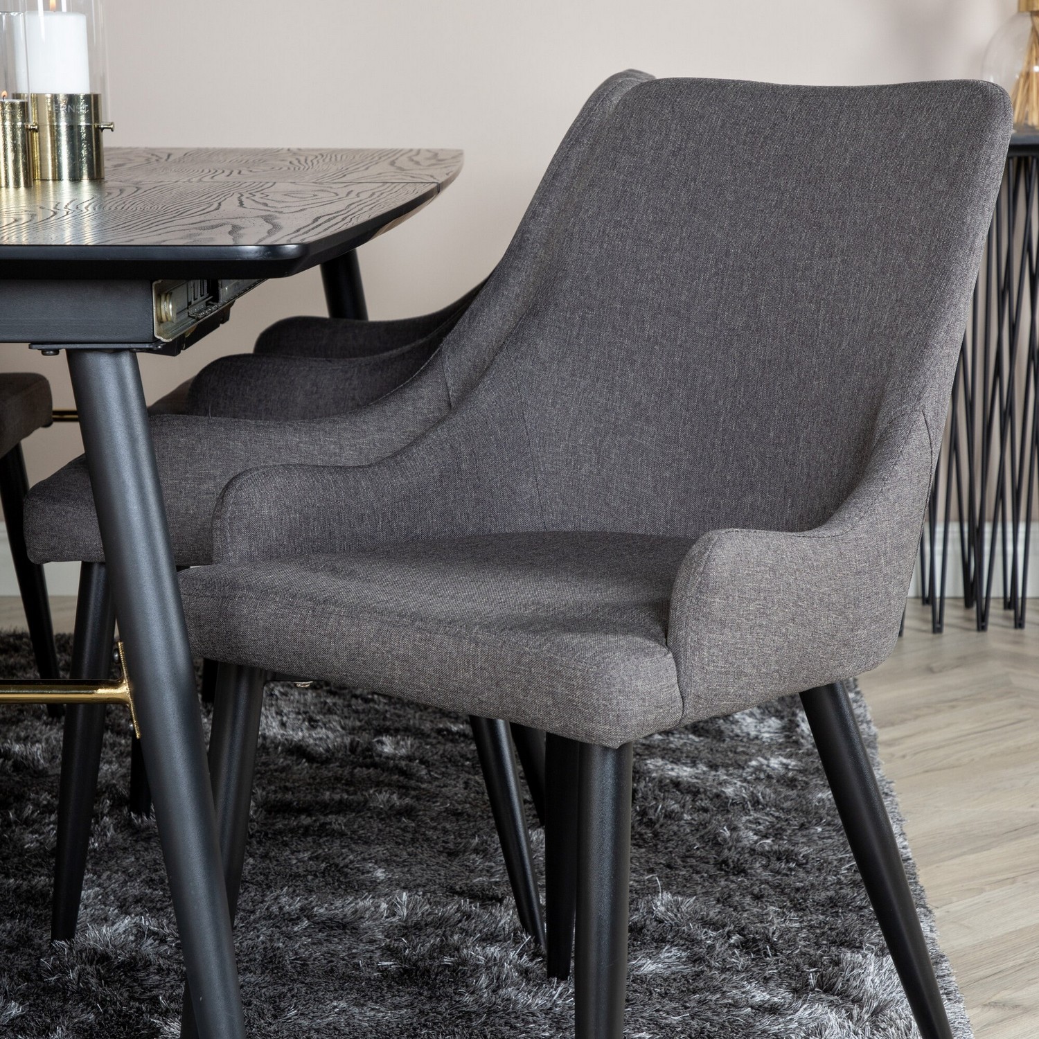 Matgrupp Venture Home Guld med 6 Plake Stolar