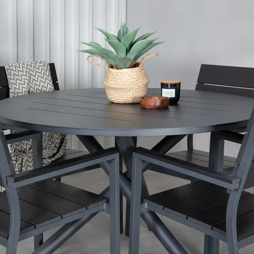 Alma Dining Table - Black Alu - ø120cm+Levels Chair (stackab Svart