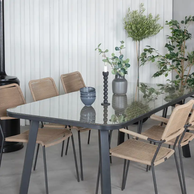 Matgrupp Venture Home Peoria med 6 Leon Matstolar
