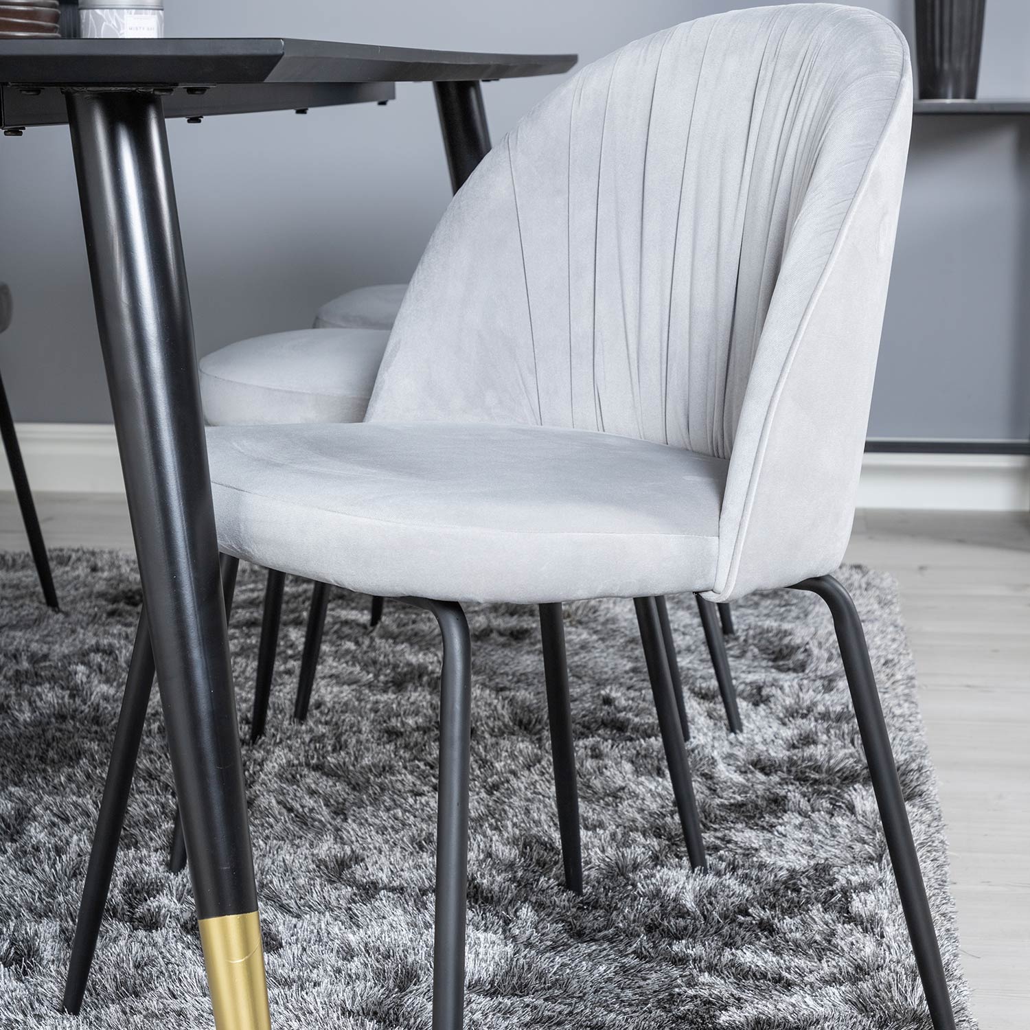 Matgrupp Venture Home Disa med 6 Wrigley Stolar