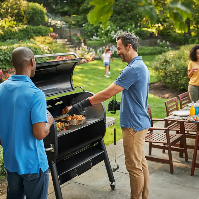Träpelletsgrill Weber SmokeFire EX6 GBS Svart, Grillyta med 2 Zoner