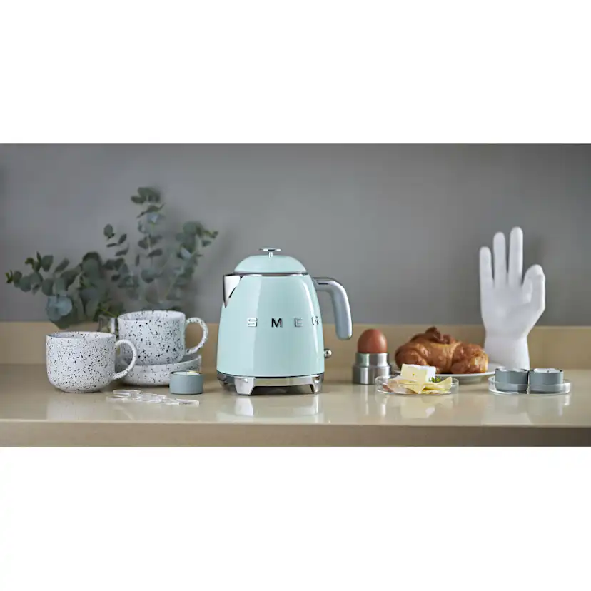 Frukostpaket Smeg Lilla Brödrost, Vattenkokare & Kaffebryggare