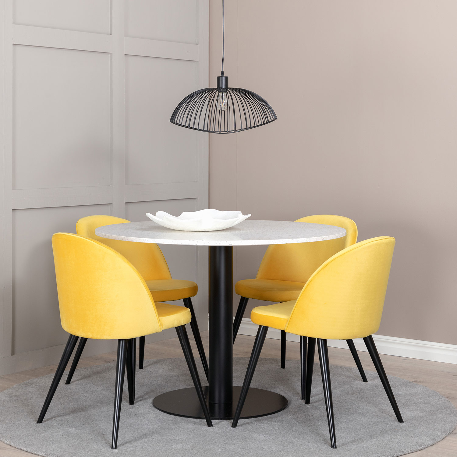 Matgrupp Venture Home Razzia med 4 Velvet stolar