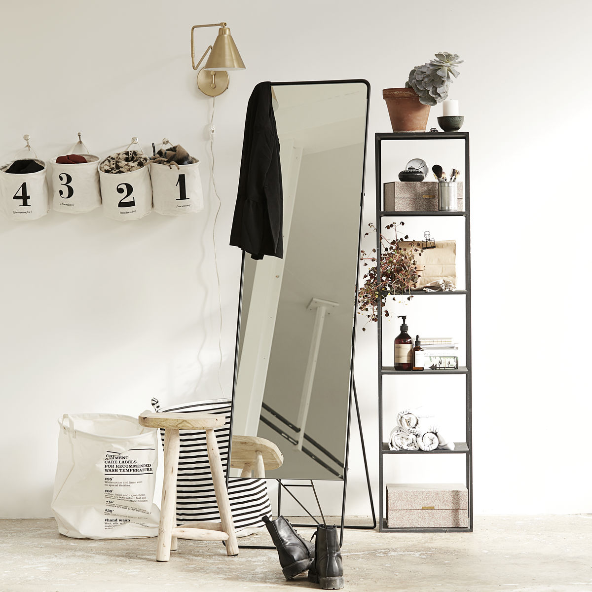 Tvättkorg House Doctor Stripes