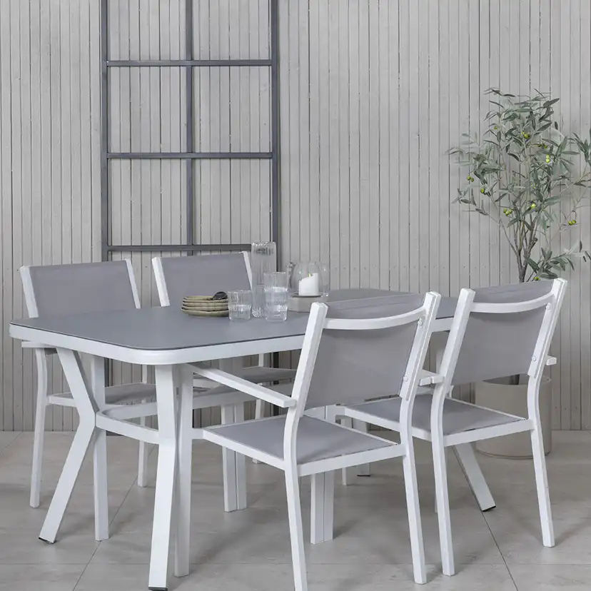 Matgrupp Venture Home Vyn Vit med 4 Curz Stapelbara Matstolar