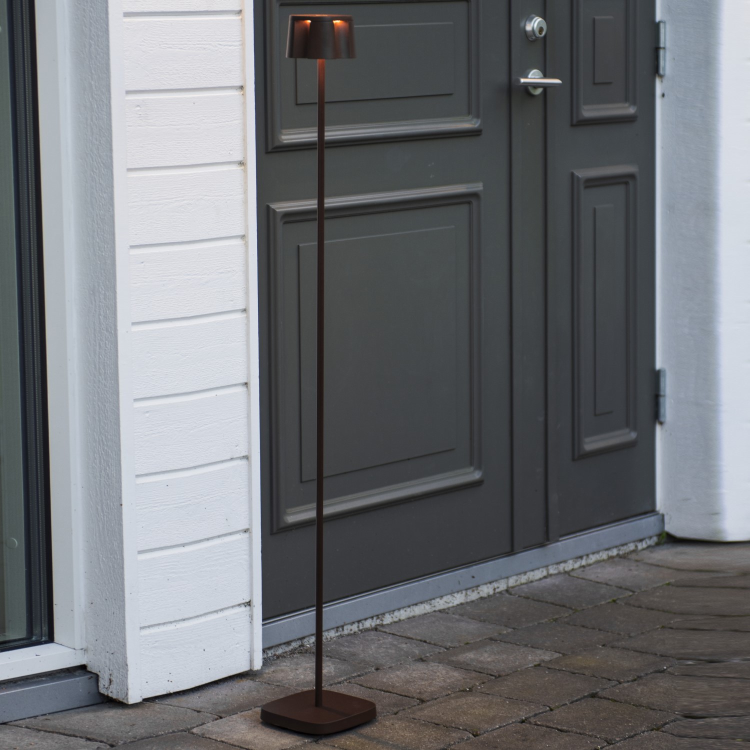 Golvlampa Gnosjö Konstsmide Nice USB