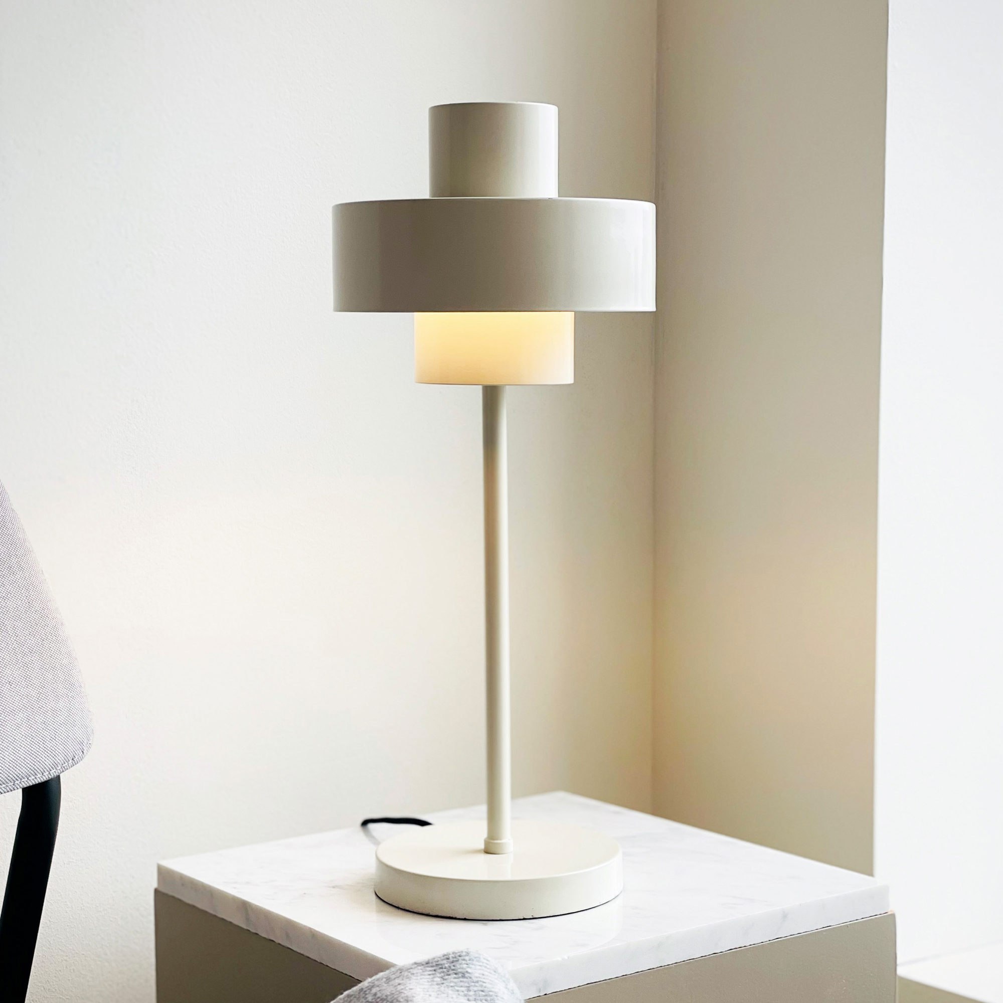 Bordslampa Dyberg Larsen Stoke