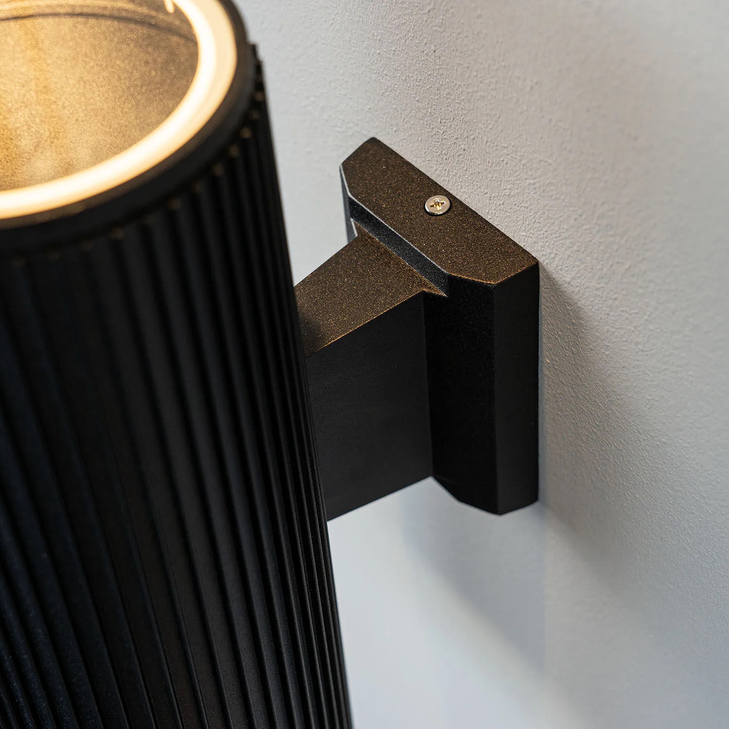 Vägglampa Utomhus Vesani Tylösand 30 cm LED Up/Down IP54