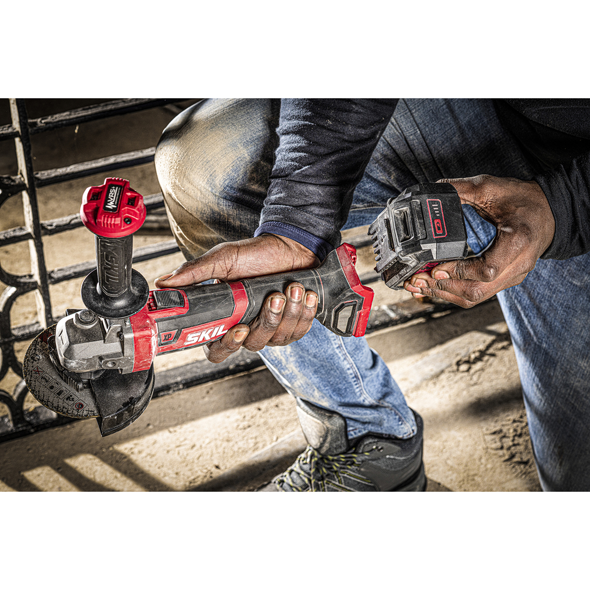Vinkelslip SKIL 3930 CB Kolborstfri Batteridriven