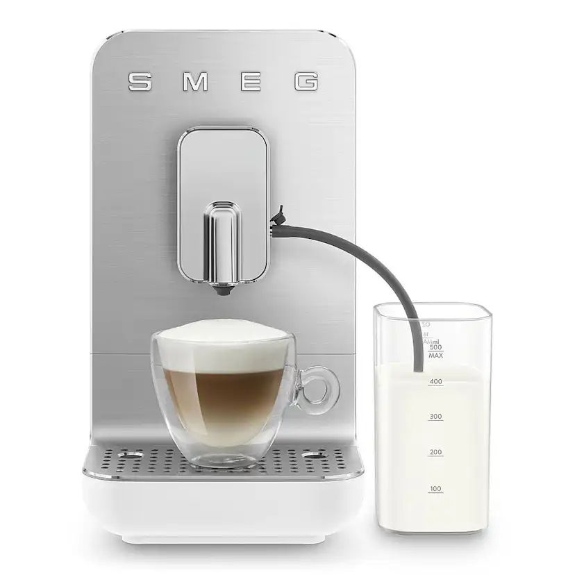 Espressomaskin Smeg BCC13WHMEU Vit med Inbyggd Kaffekvarn och Mjölksystem