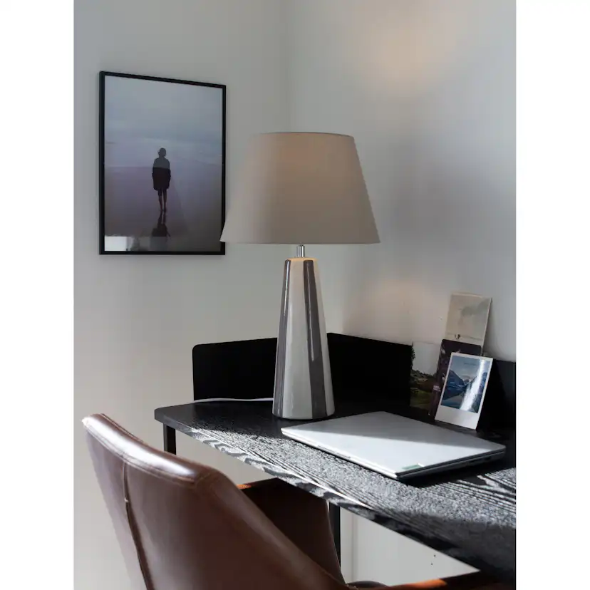 Bordsslampa PR Home Leya Randig Lampfot i Keramik med Lampskärm