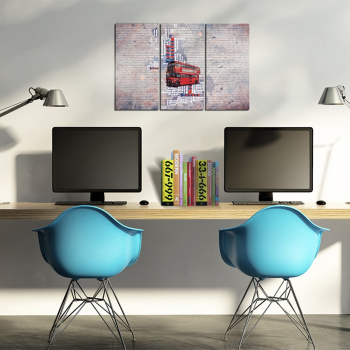 Tavla Arkiio Runt Storbritannien Av Routemaster Triptych