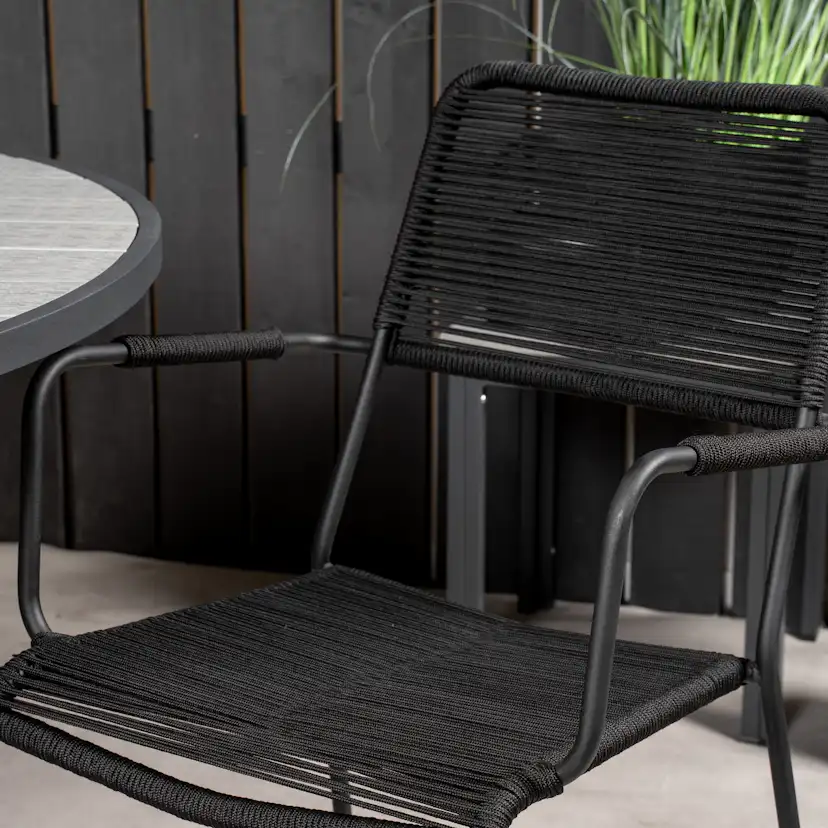 Matgrupp Venture Home Pincy Ø140 med 4 Leon Karmstolar