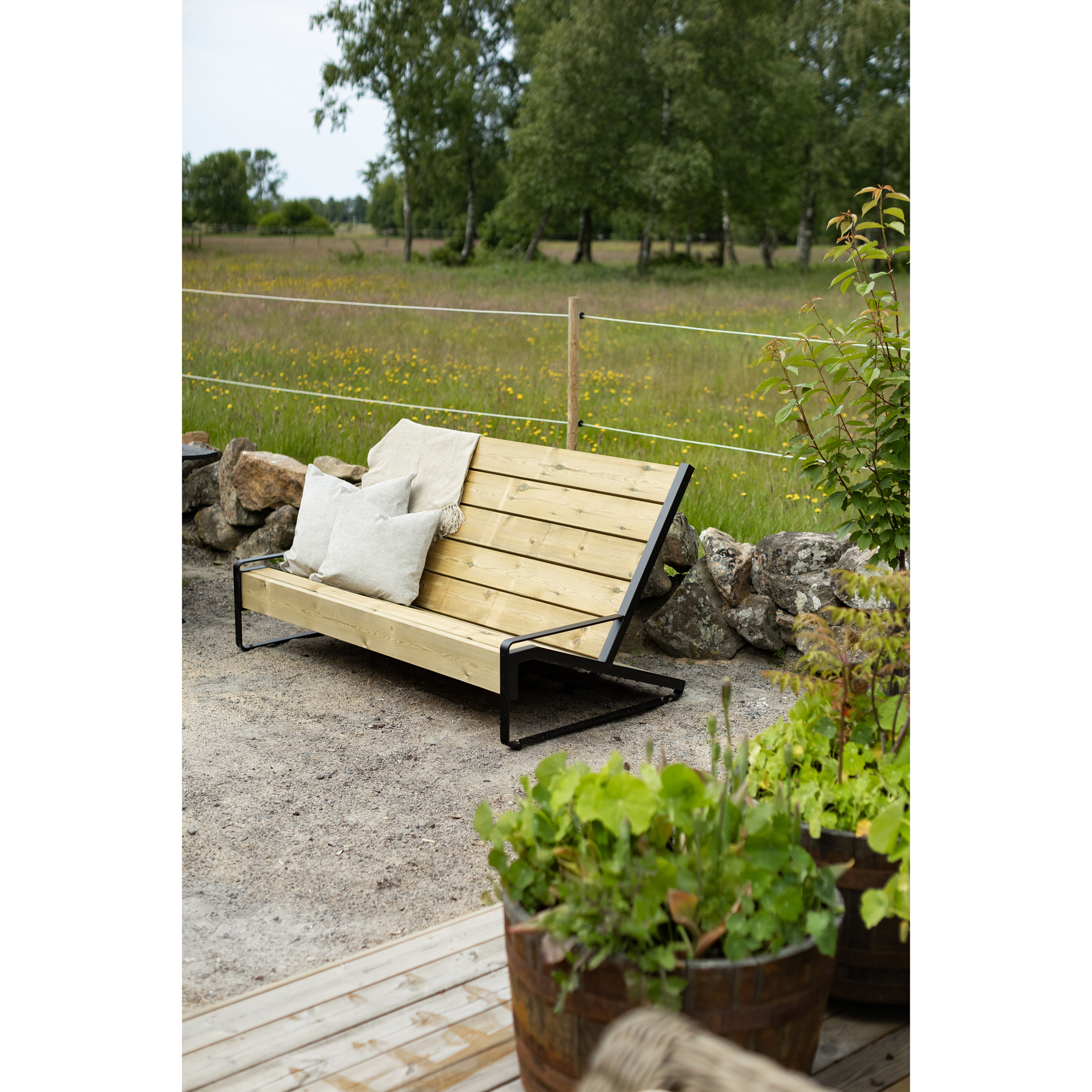 Solsoffa Jabo Vansjön med 2st Gavlar Svart