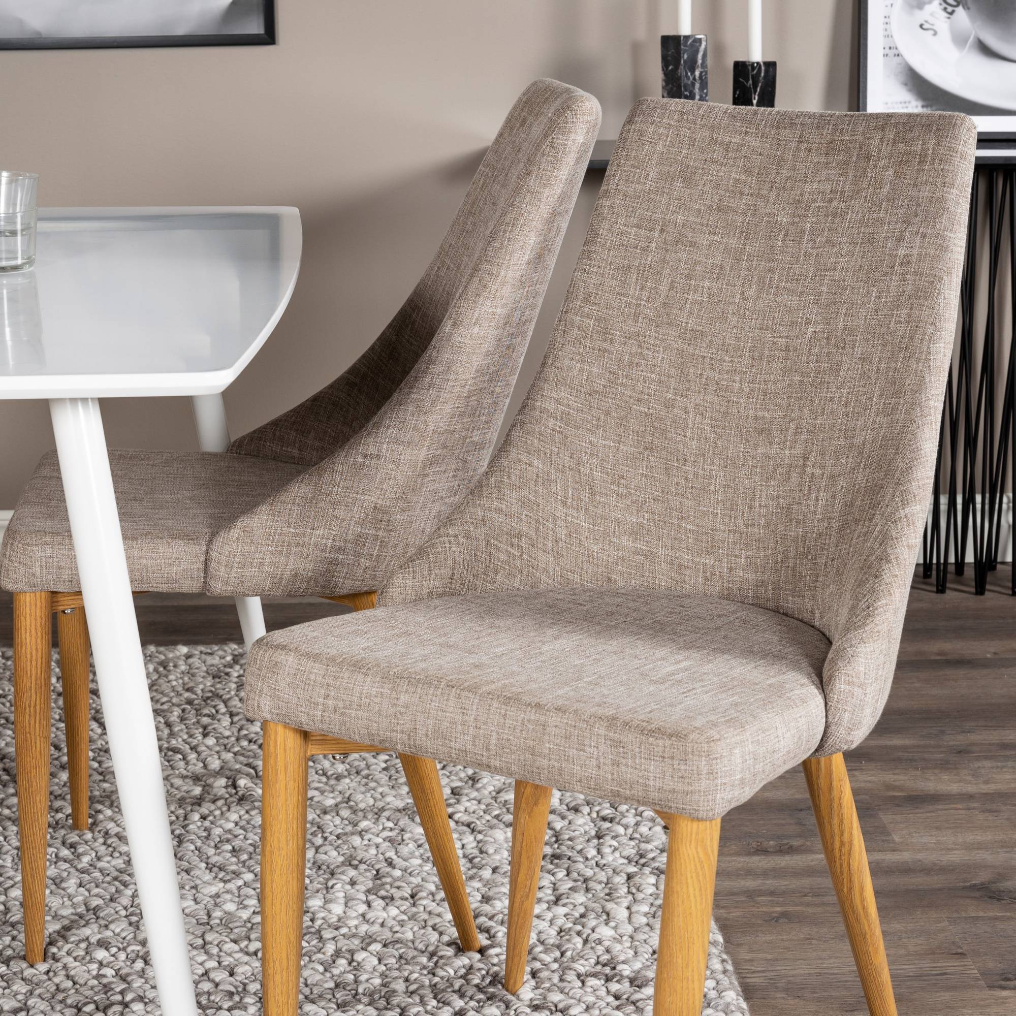 Matgrupp Basic Home Ypas Rektangulärt Matbord 120 cm med 4 Ludvig Stolar