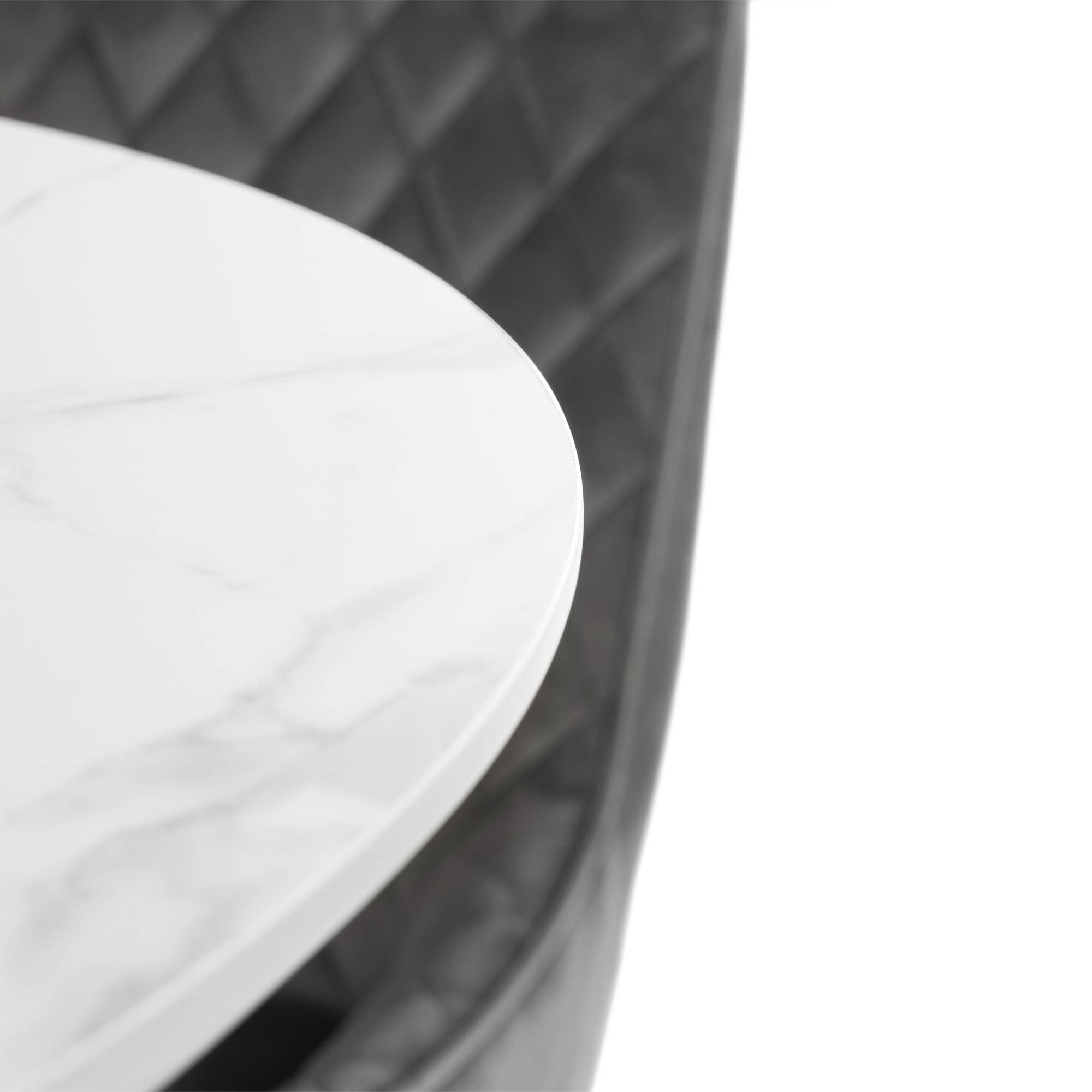 Matgrupp Basic Home Caitly Runt Matbord 100 cm med 4 Hennebyn Matstol