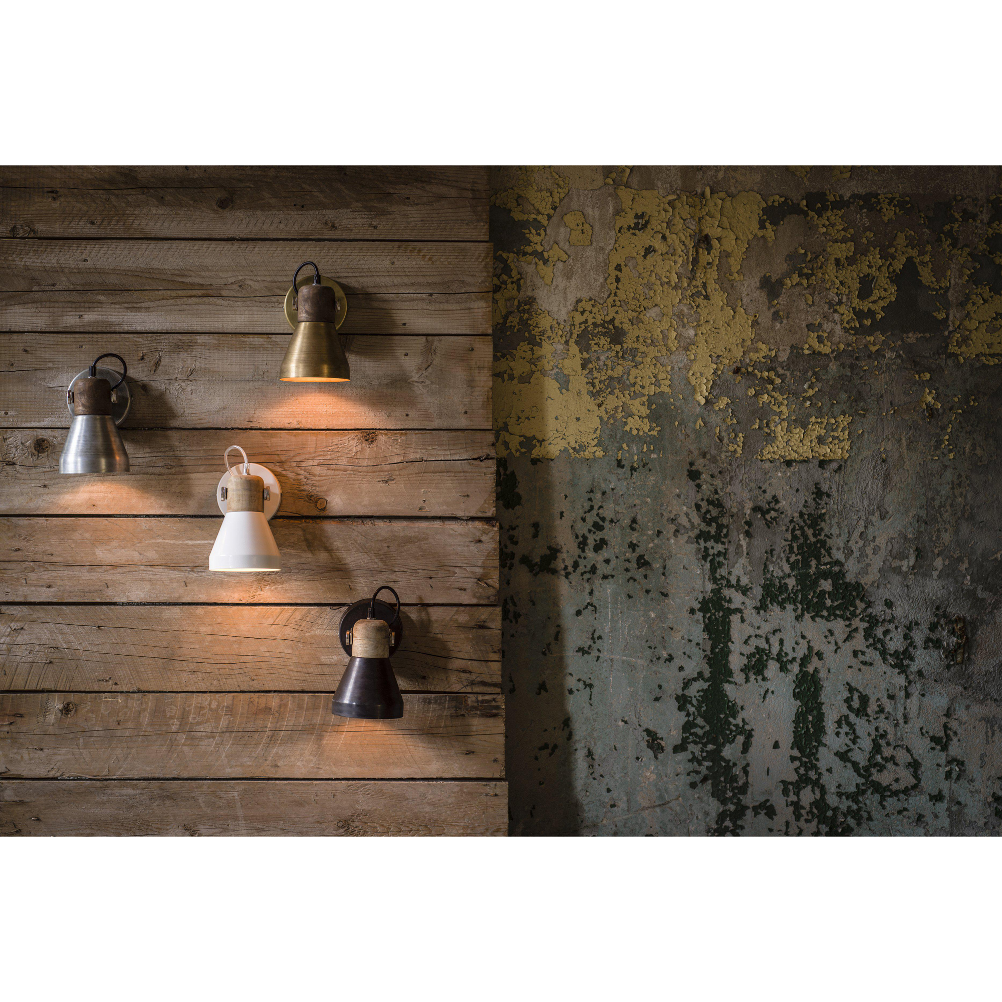 Vägglampa PR Home Ashby Spotlight