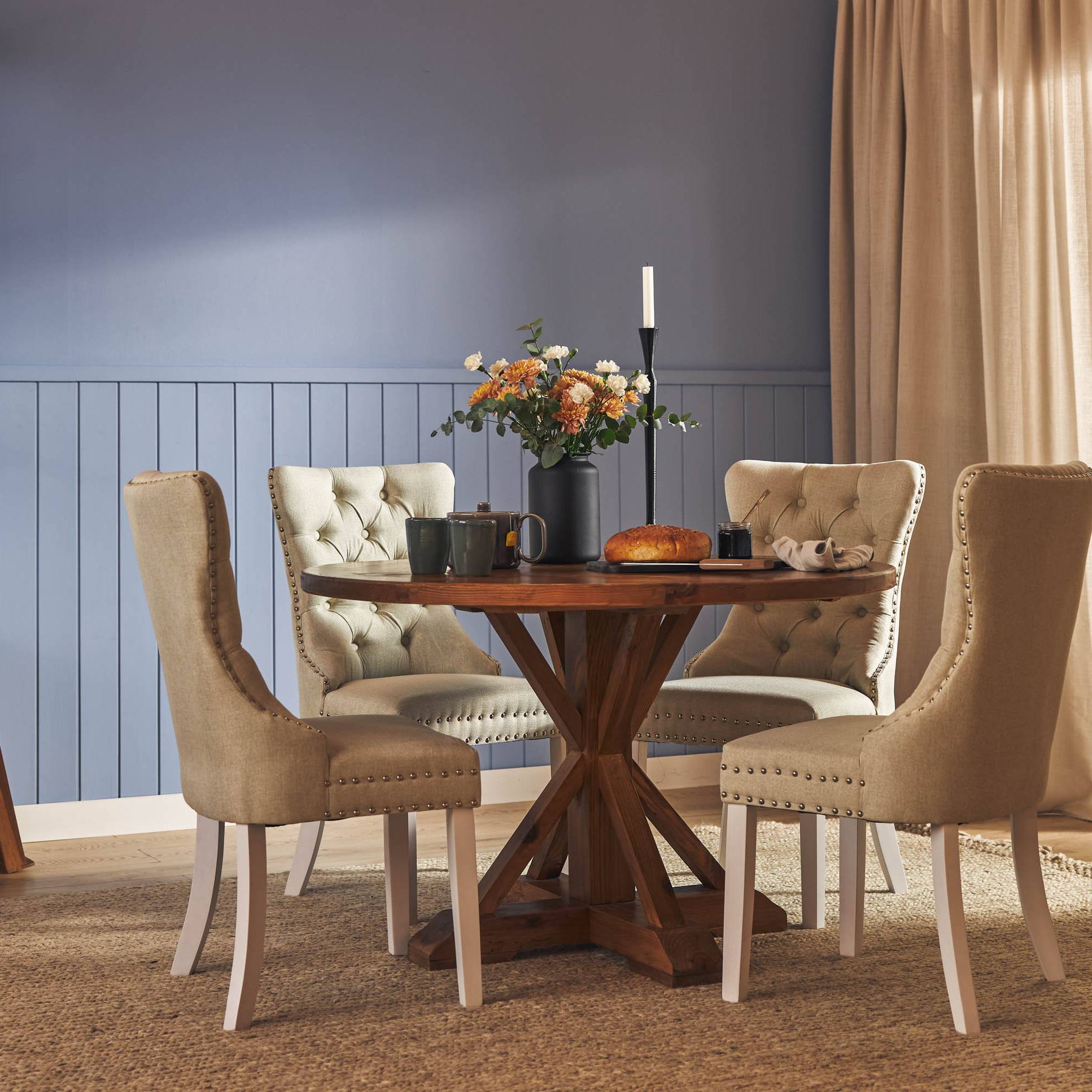 Matgrupp Bloomington Lyon Runt Matbord 120 cm med 4 Bergviken Matstol