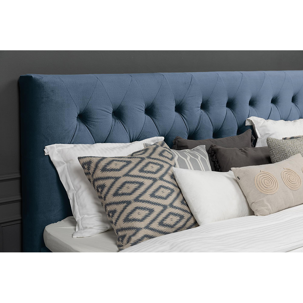 Kontinentalsäng Berg & Strand Royal Velvet 210x210 med Sänggavel