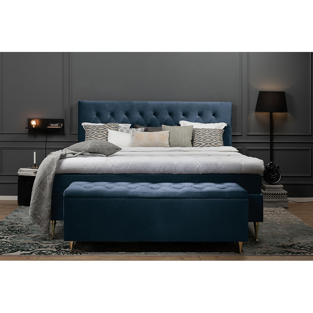 Kontinentalsäng Berg & Strand Royal Velvet 210x210 med Sänggavel