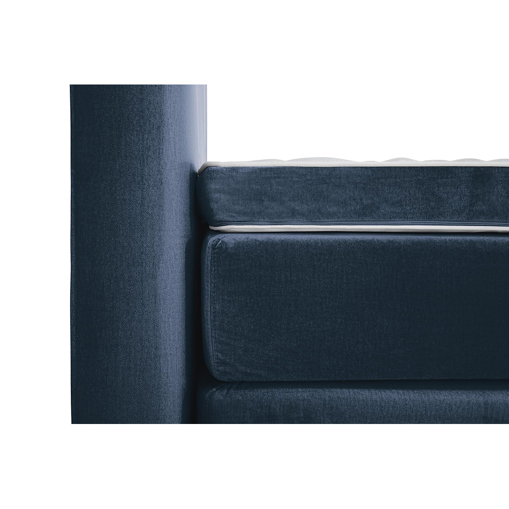 Kontinentalsäng Berg & Strand Royal Velvet 210x210 med Sänggavel