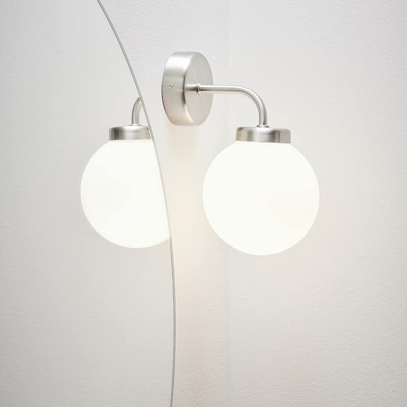 Vägglampa Hafa Globe Krom