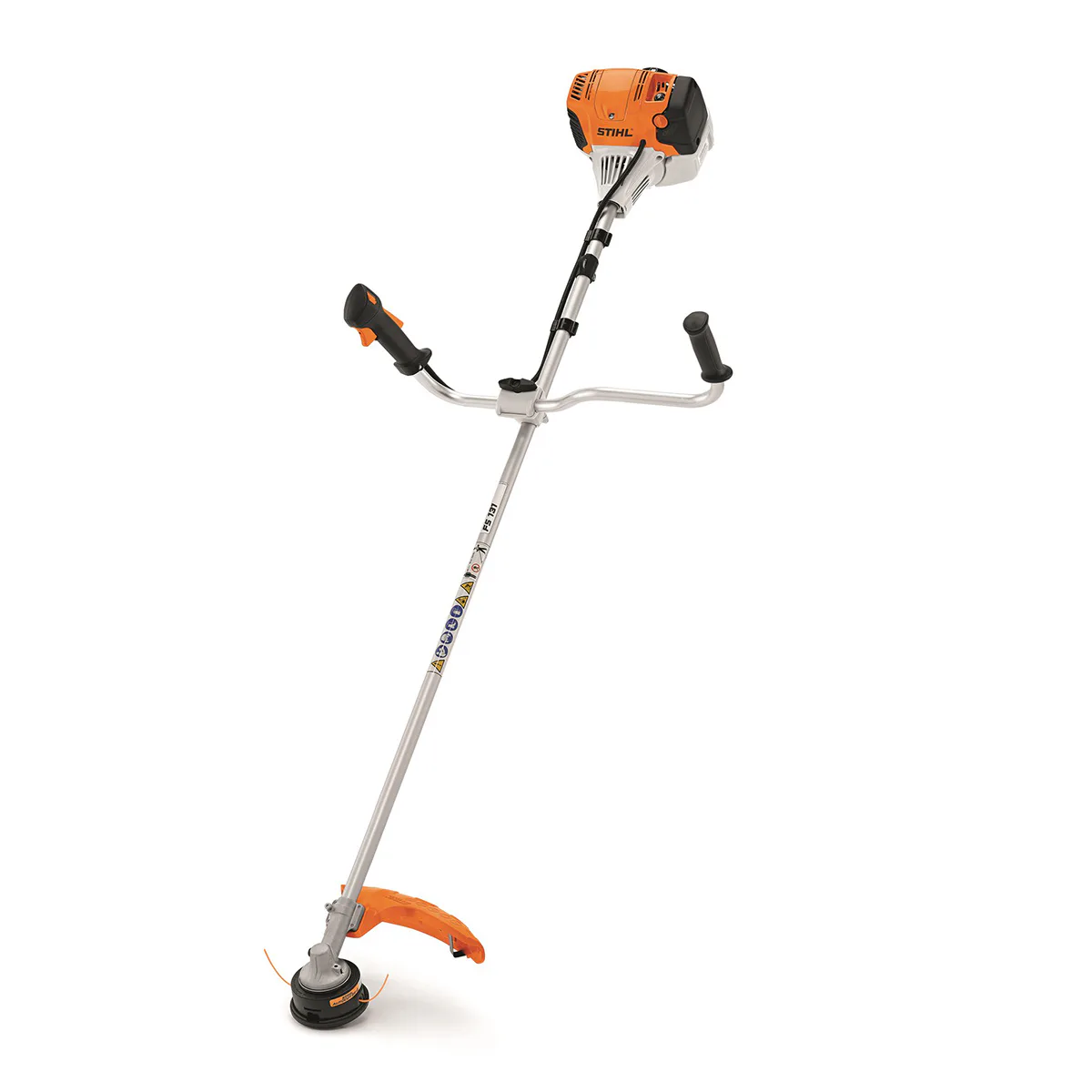 Röjsåg STIHL FS 131 inkl Sele och Tre Skärutrustningar