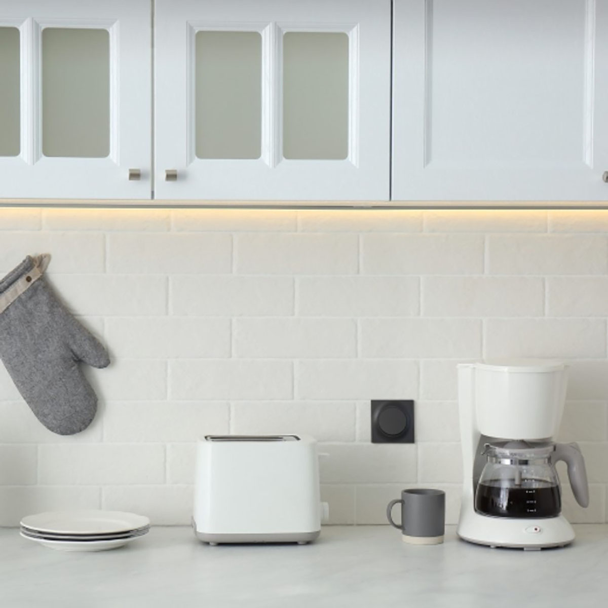 Strömställare Elko One Trapp Vägguttag Skruvanslutning