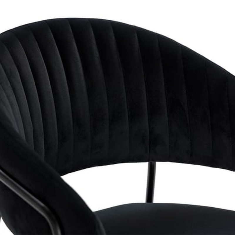 Matstol In Living Tiaki