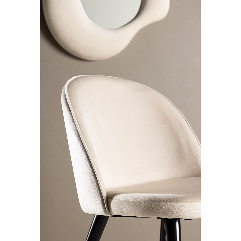 Matstol Venture Home Velvet Svart Ben