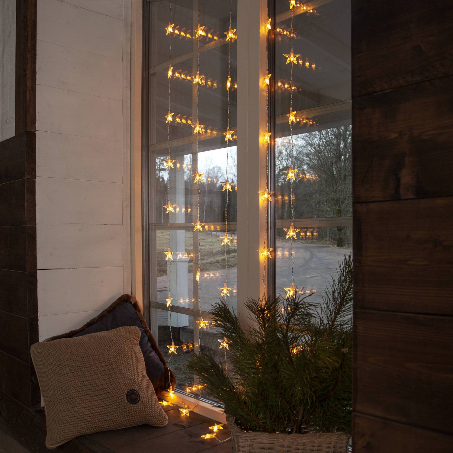 Ljusgardin Star Trading Star Curtain Hängande Gardinslinga med Stjärnor LED