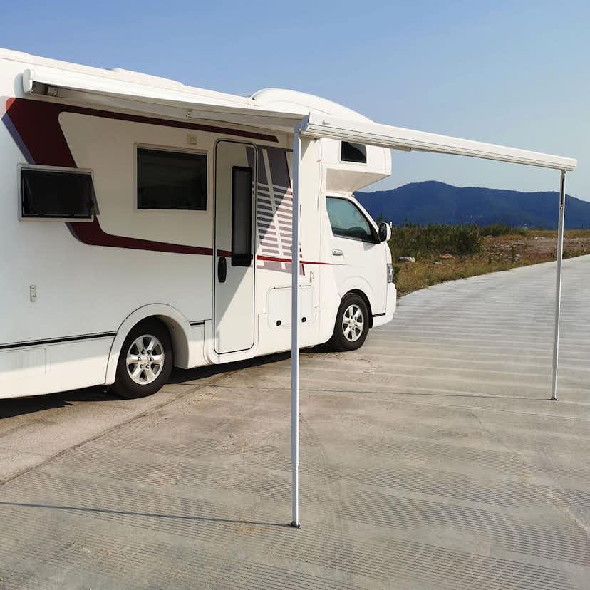 Markis Lyfco Väggmonterad För Husbil & Plåtis 4 m