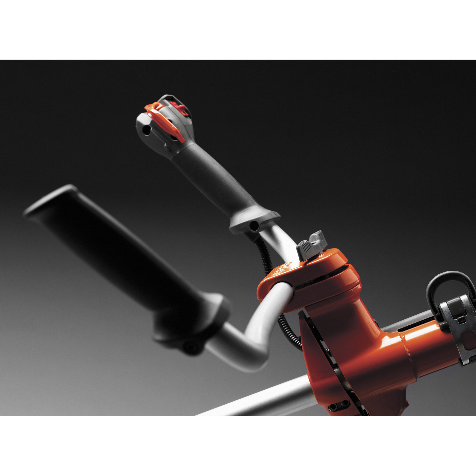 Röjsåg Husqvarna 545FX AutoTune