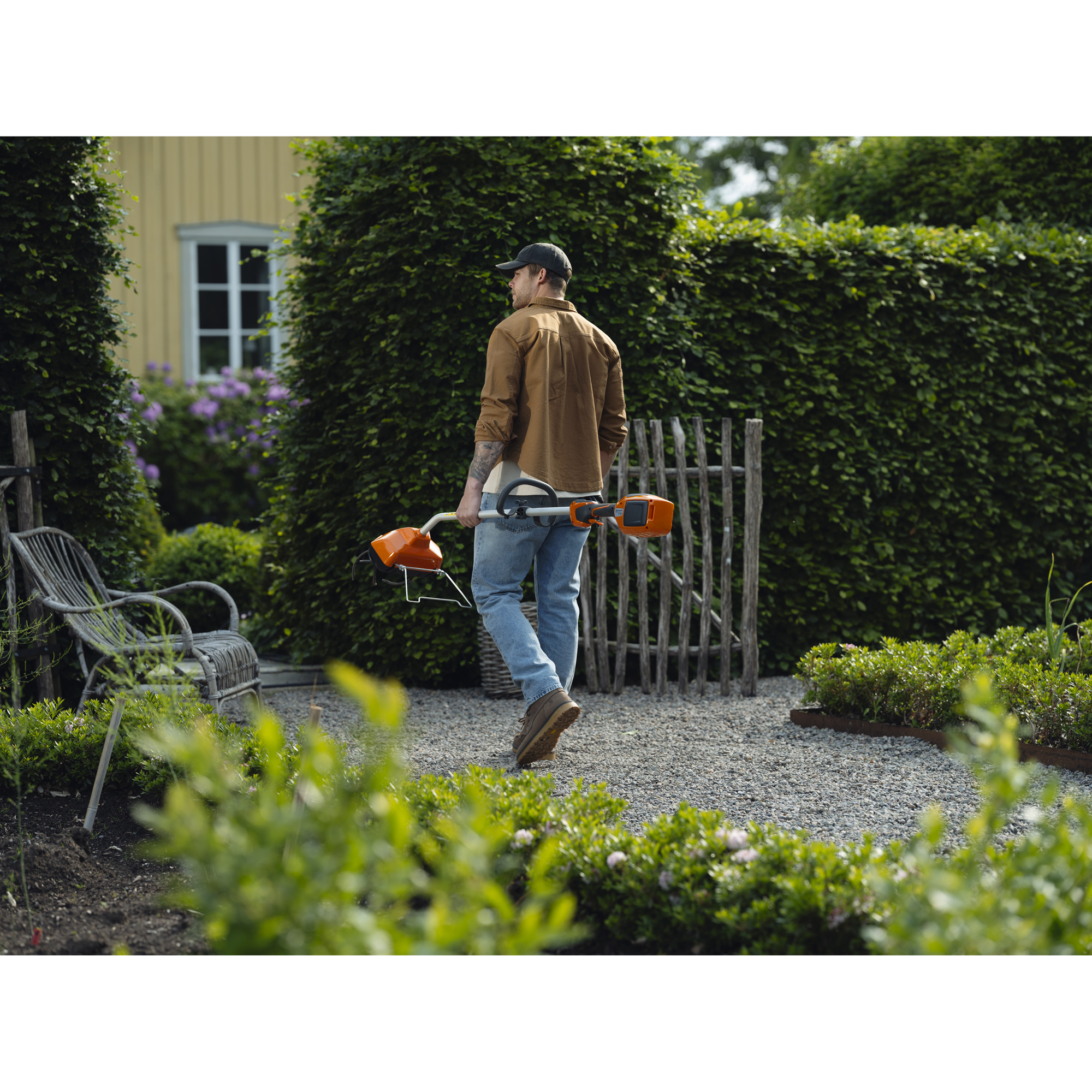 Kultivator Husqvarna TH 125i Utan Batteri & Laddare