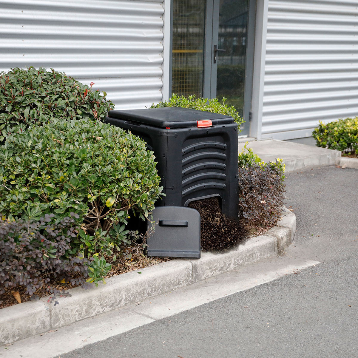 Varmkompost Lyfco 8101 Flersidsöppning 437 L