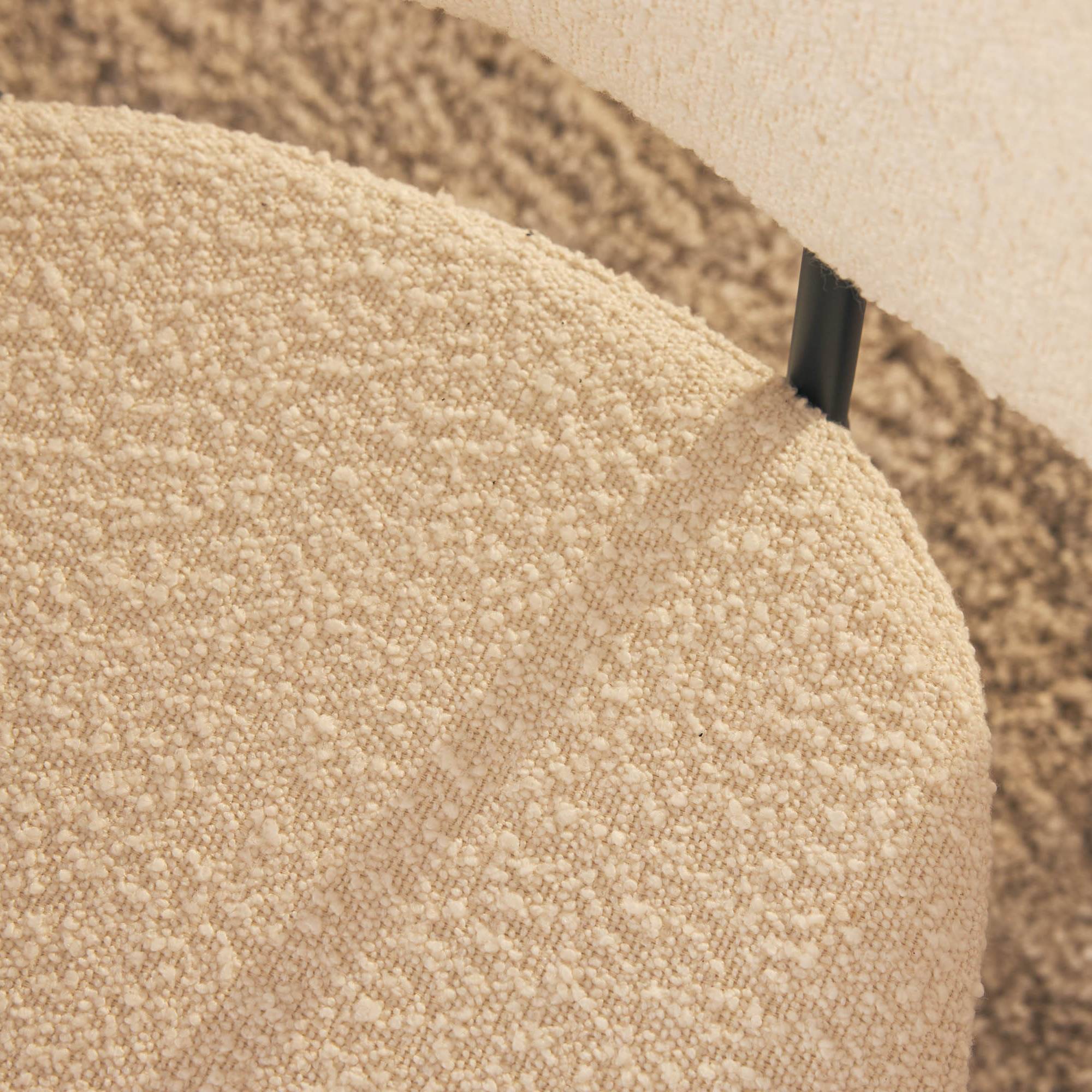 Matgrupp Basic Home Noira Runt Matbord 120 cm med 4 Gemmiano Matstol