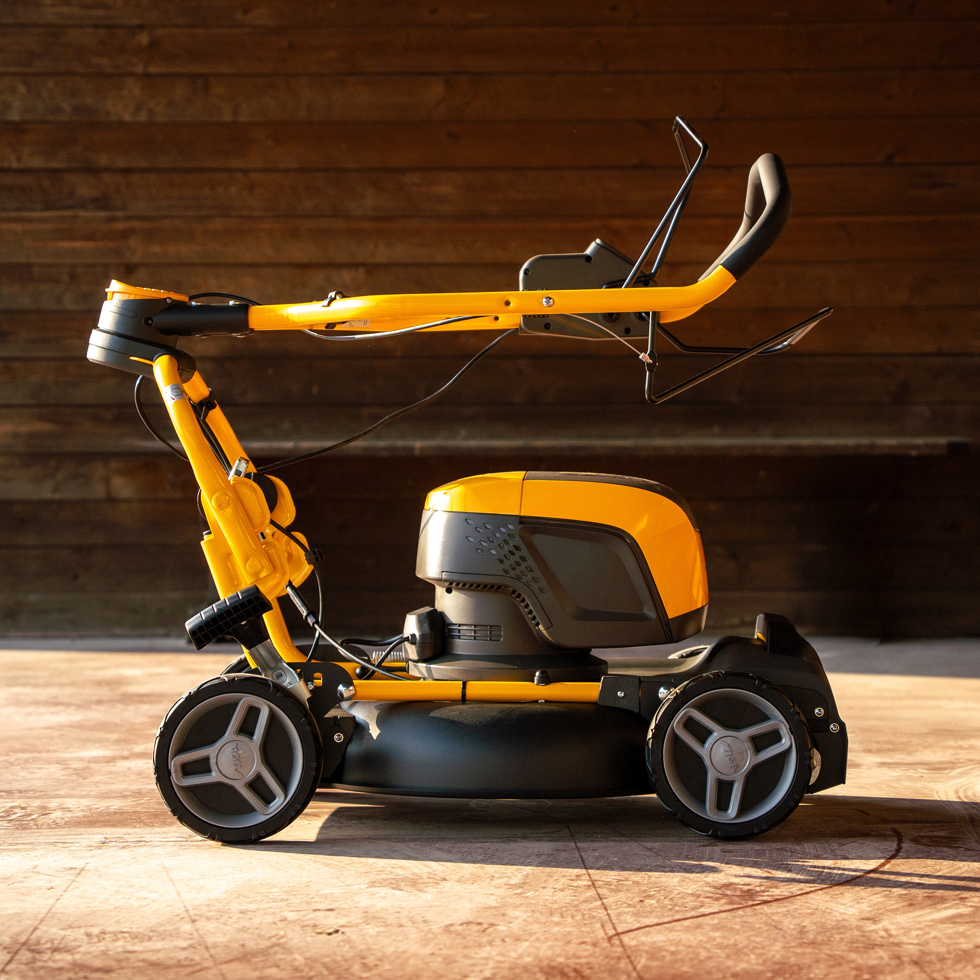 Gräsklippare Stiga Batteridriven 500-Serien Multiclip 547E S