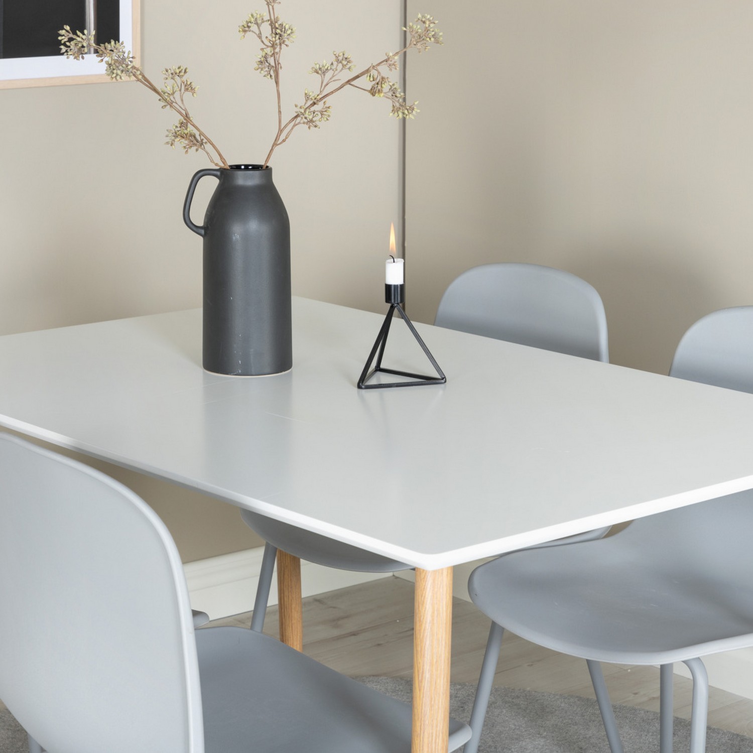 Matbord Venture Home Polar 120 cm