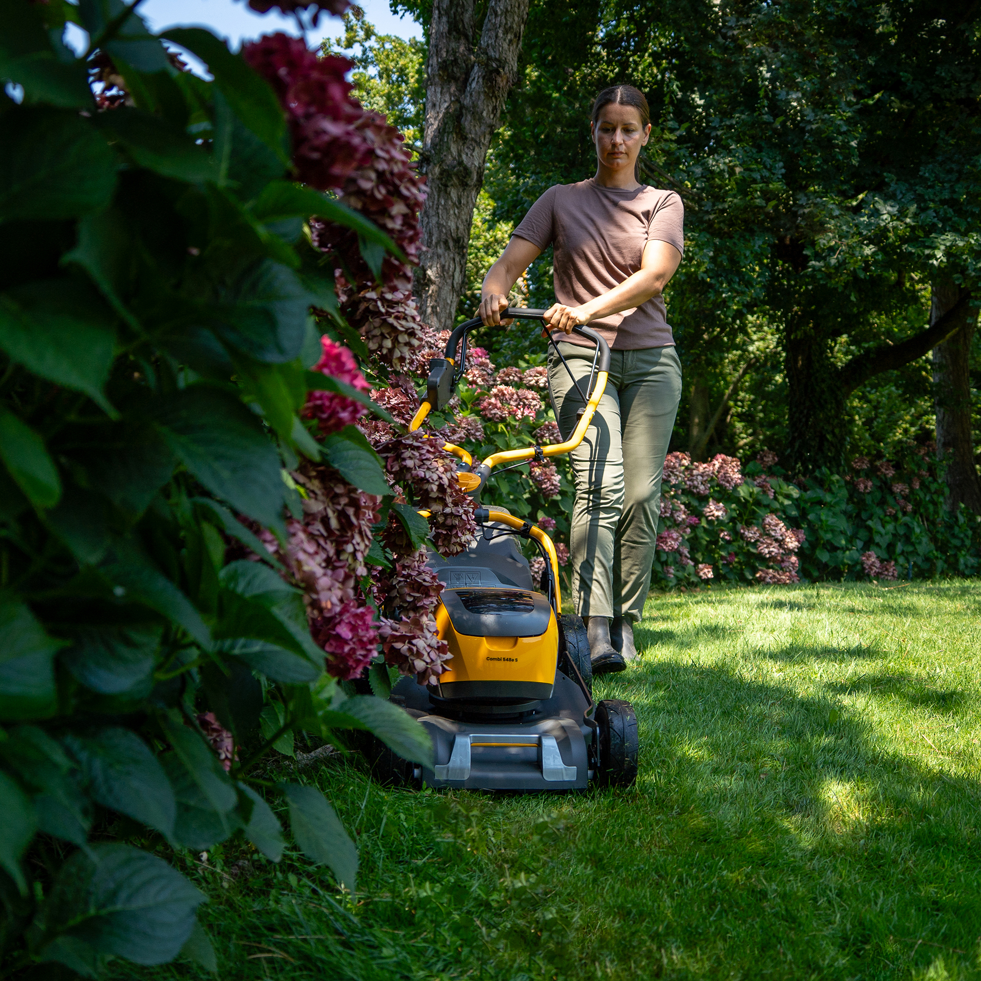 Gräsklippare Stiga Batteridriven 500-Serien Combi 548E S