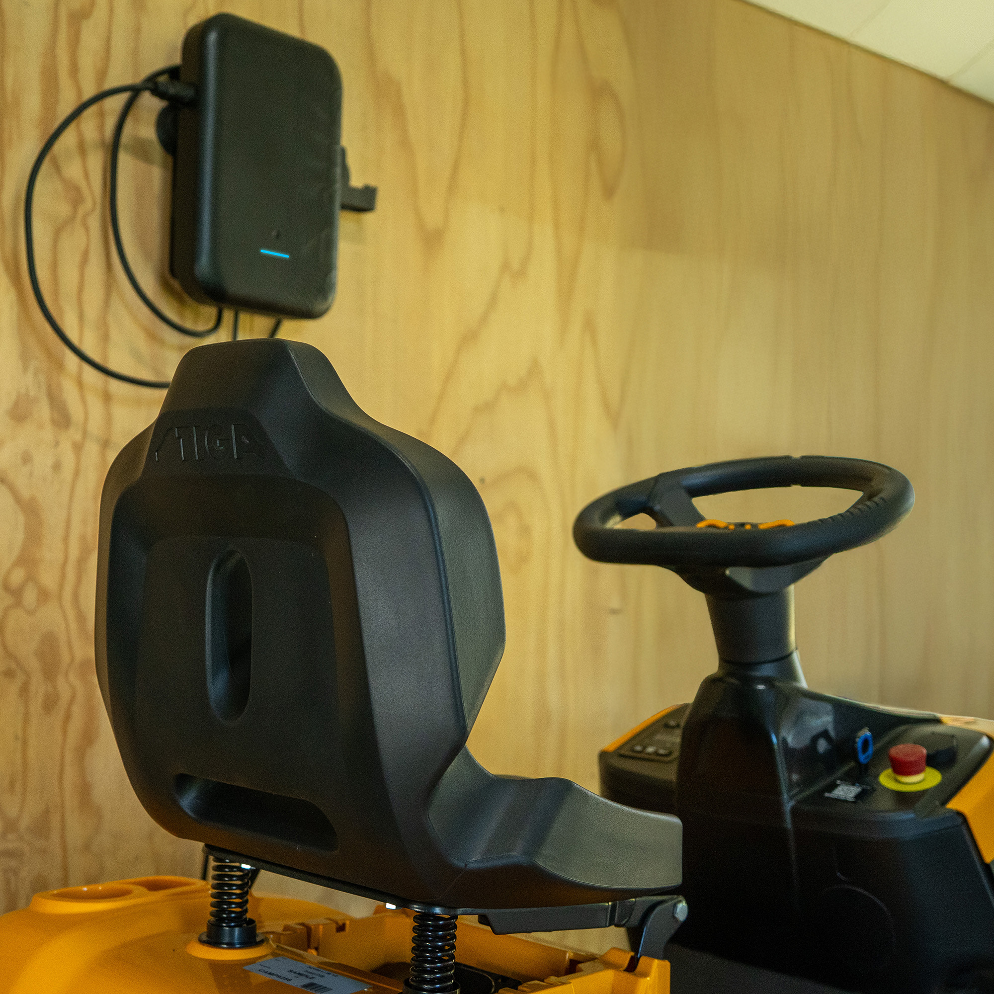 Åkgräsklippare Stiga Tornado 398E Batteridriven