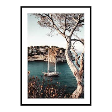 Poster Gallerix Boat In Bay