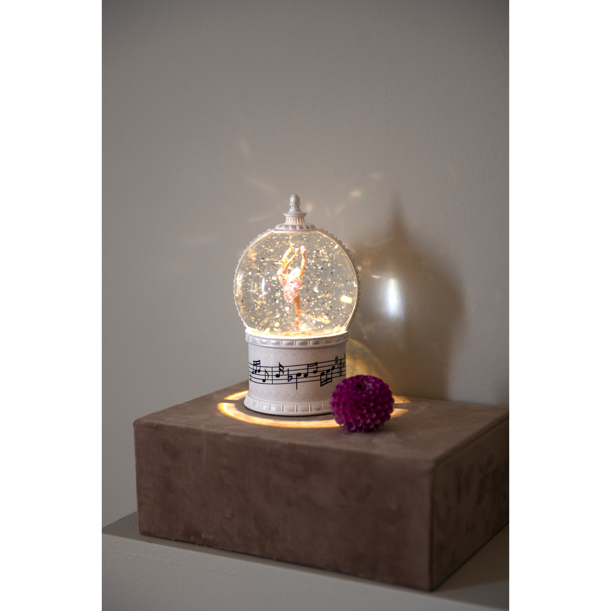 Snöglob Gnosjö Konstsmide Vattenfylld lykta Ballerina LED