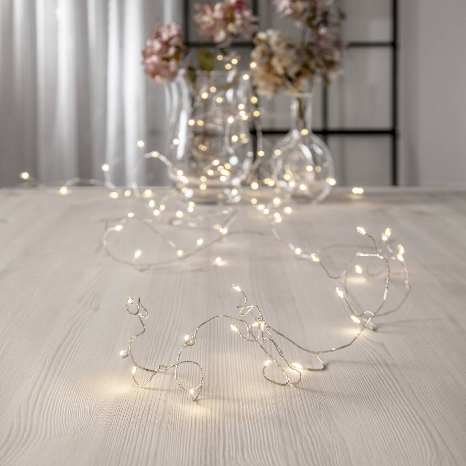 Ljusslinga Star Trading Dew Drop LED  100 Ljus Krabbljusslinga