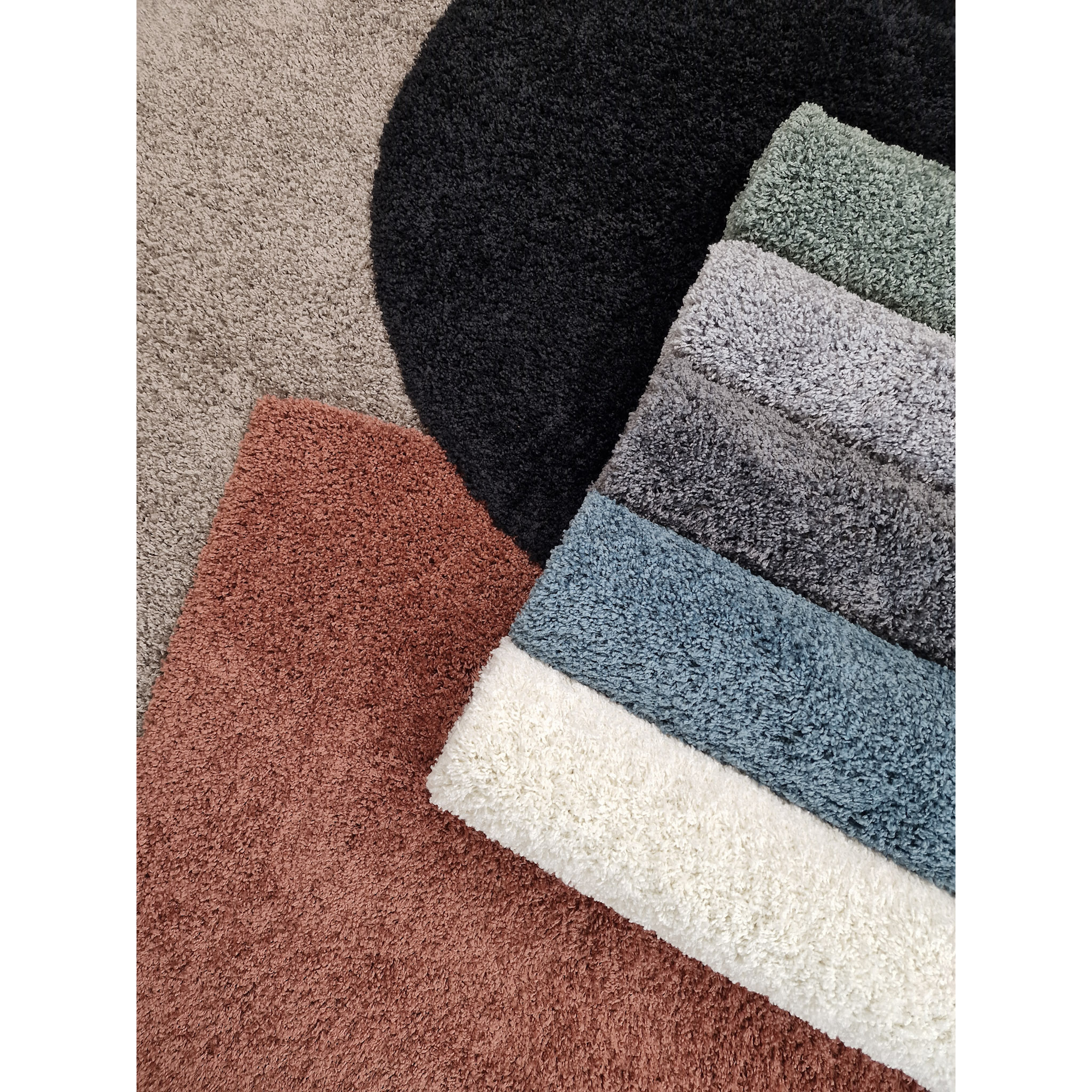 Ryamatta KM Carpets Lounge