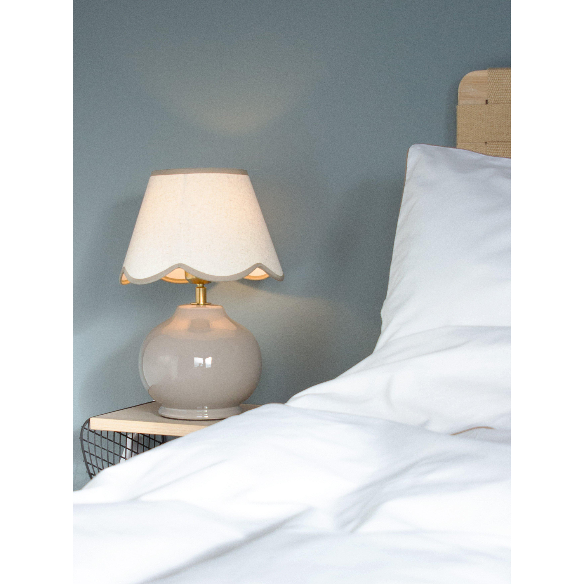 Bordsslampa PR Home Nell Lampfot i Keramik med Lampskärm