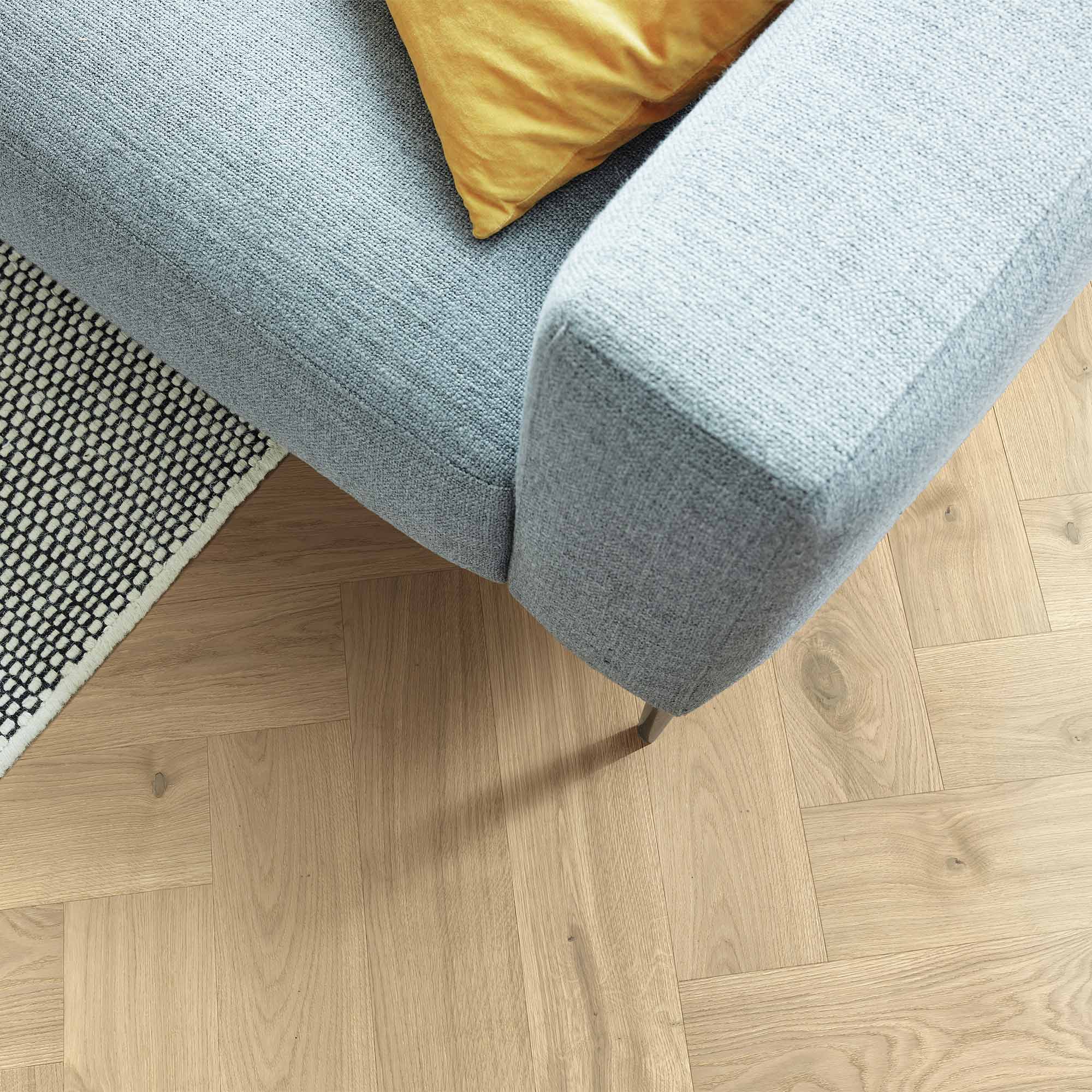 Parkettgolv Meister 9020 PS 500 Borstad Ultramattlackad Ek Fiskbensparkett